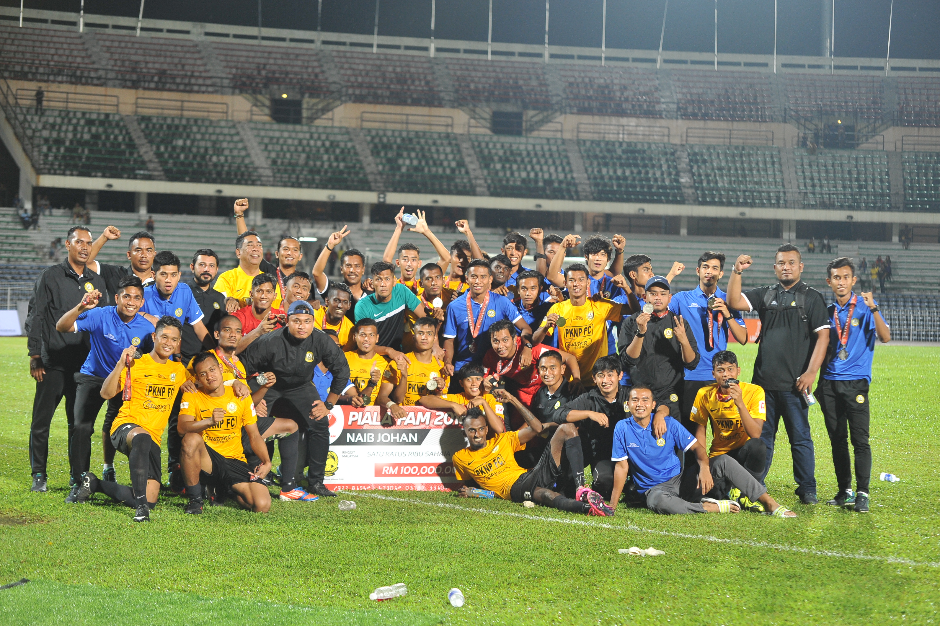Print Preview Fam Cup 2017 Second Final Pknp Fc Satisfied Runner Up Place Pknp